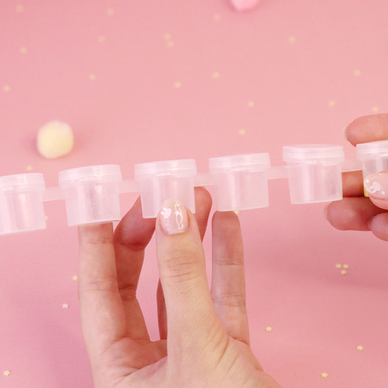 Mini contenedores de pintura